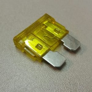 20 amp standard blade fuse