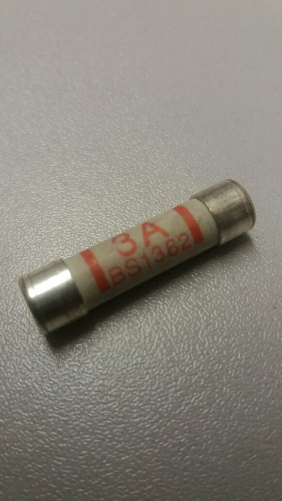 3 amp domestic fuse